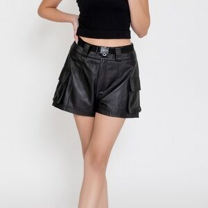 Women's Fashion Dual Pocket Self Waist Utility Black Leather Shorts